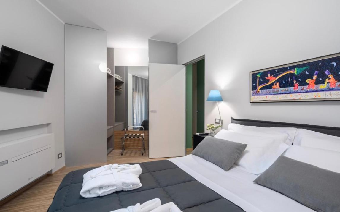 30Cavour luxury suites Pavie Extérieur photo