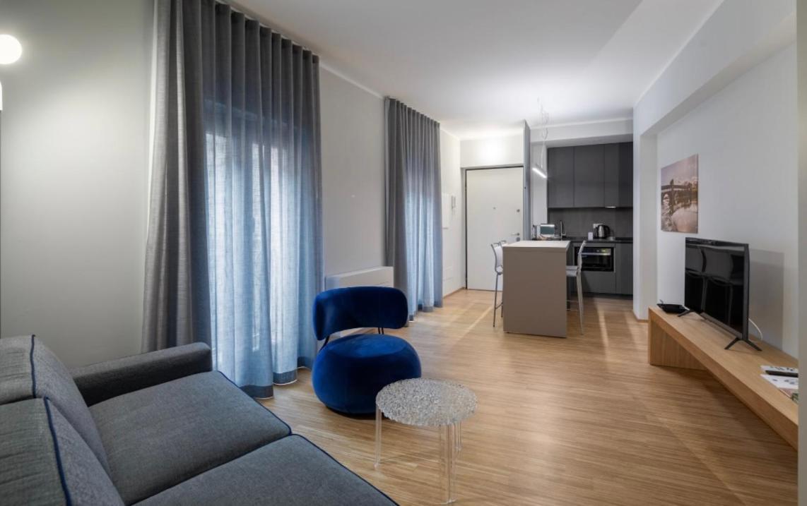 30Cavour luxury suites Pavie Extérieur photo