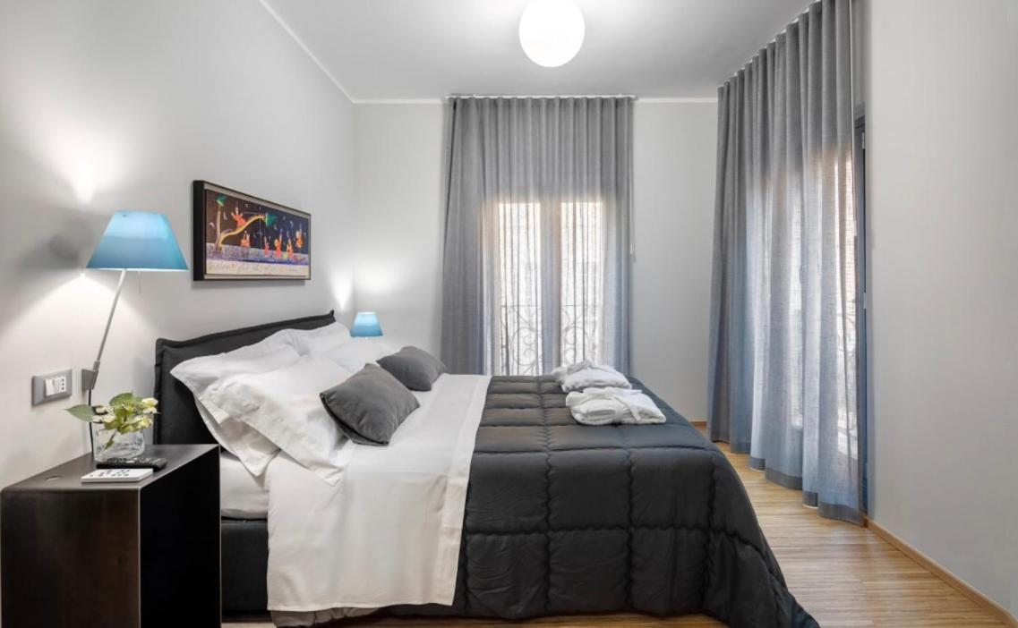 30Cavour luxury suites Pavie Extérieur photo