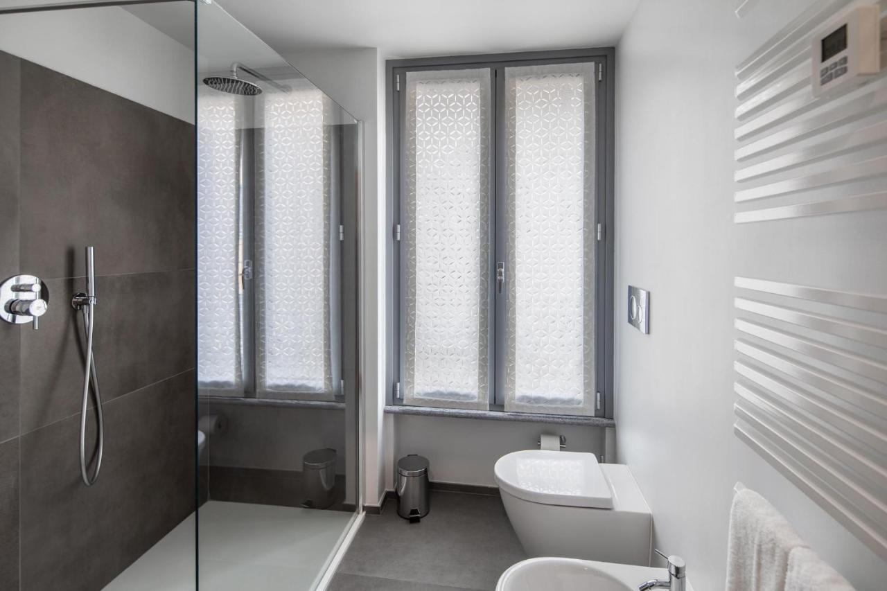 30Cavour luxury suites Pavie Extérieur photo
