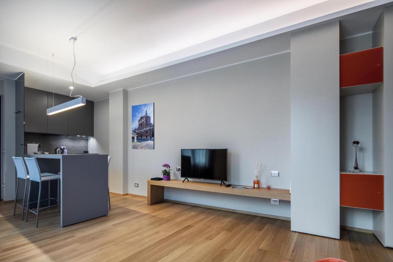 30Cavour luxury suites Pavie Extérieur photo